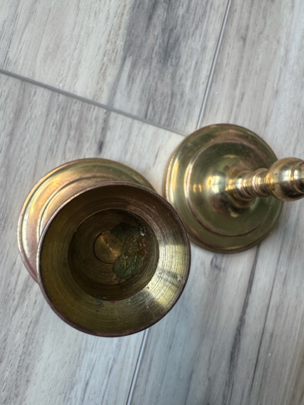 Solid brass vintage candle holders - Picture 5 of 6
